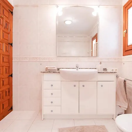 Villa Palmyra - Sea View, Chill-out - By Villamar *